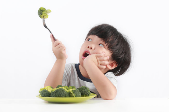 mit o prehranjevalnih navadah pri otrocih