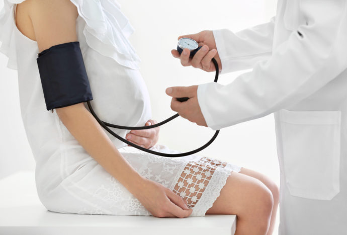 nadzor krvnega tlaka nosečnic