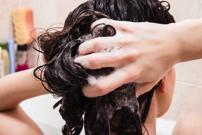 ustavite šamponiranje s šamponom