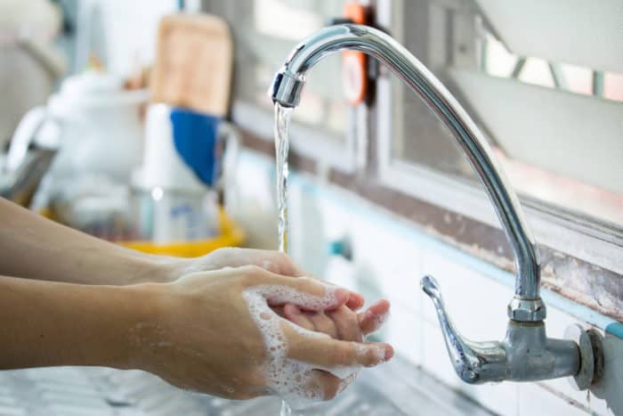 antiseptično milo za umivanje rok