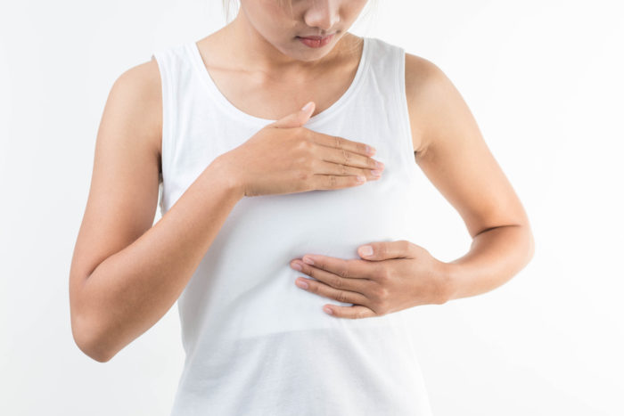 bolečine v prsih zaradi PMS